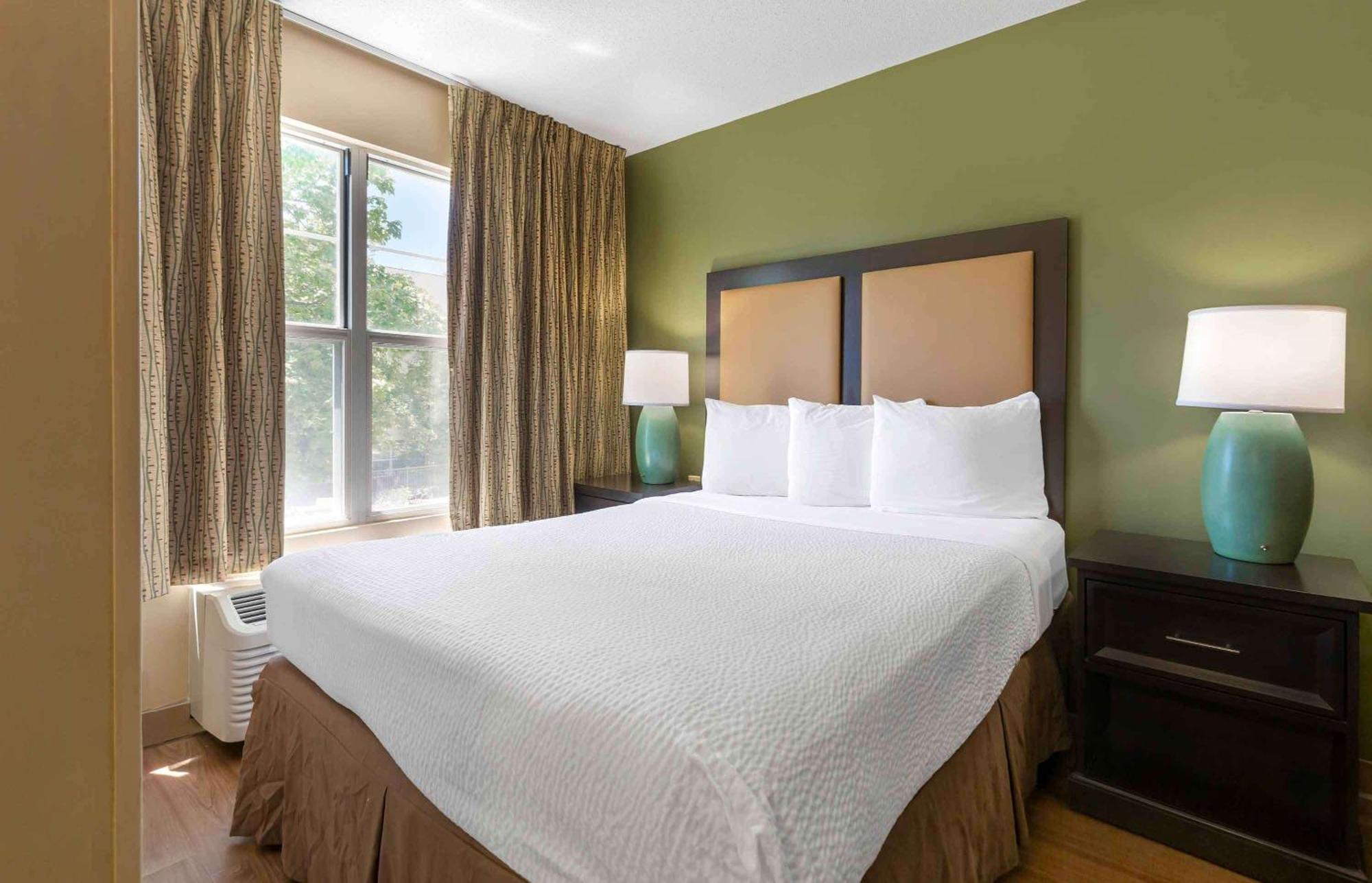Extended Stay America Suites - Raleigh - Rtp - 4919 Miami Blvd Дарем Экстерьер фото