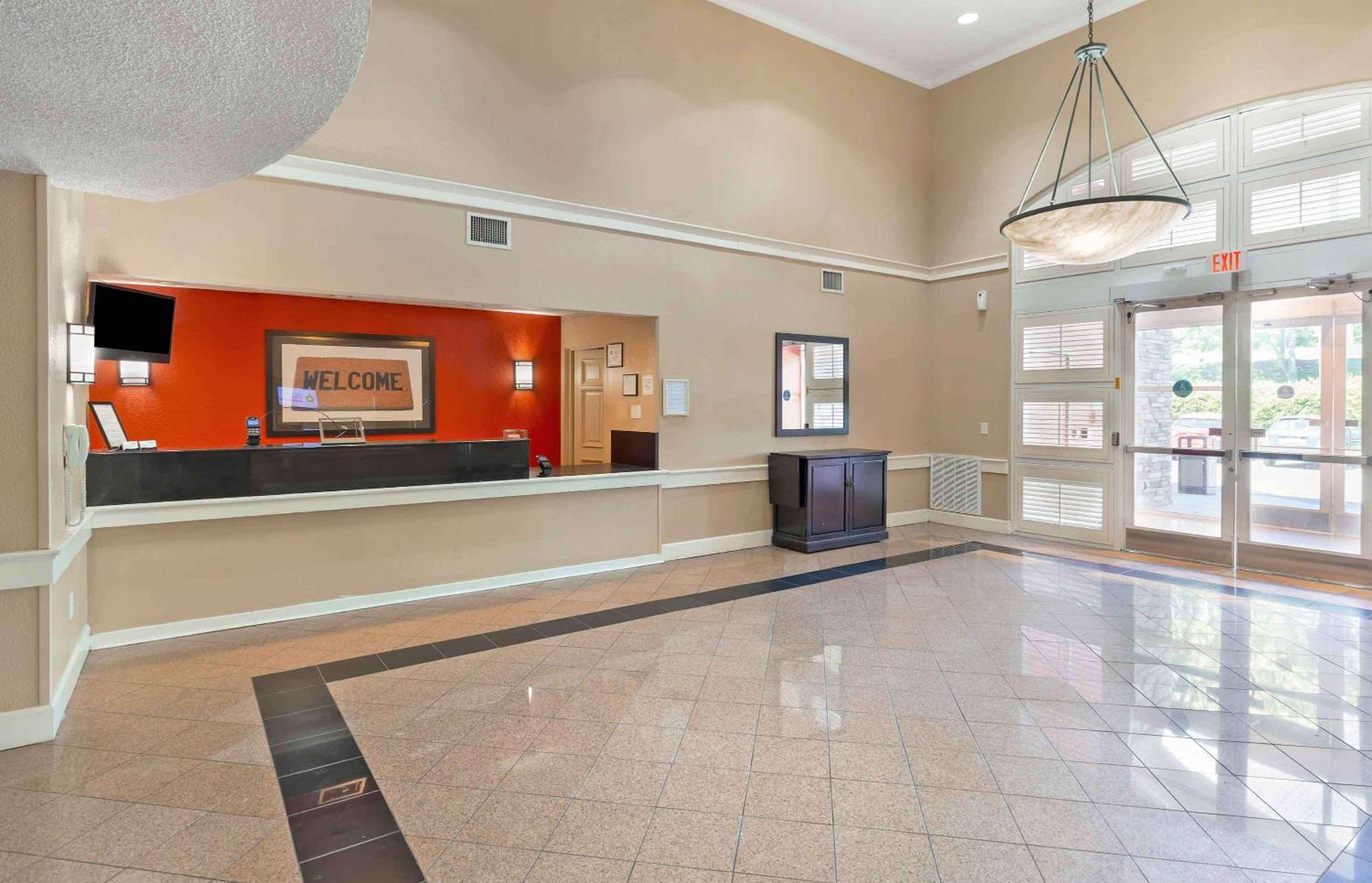 Extended Stay America Suites - Raleigh - Rtp - 4919 Miami Blvd Дарем Экстерьер фото