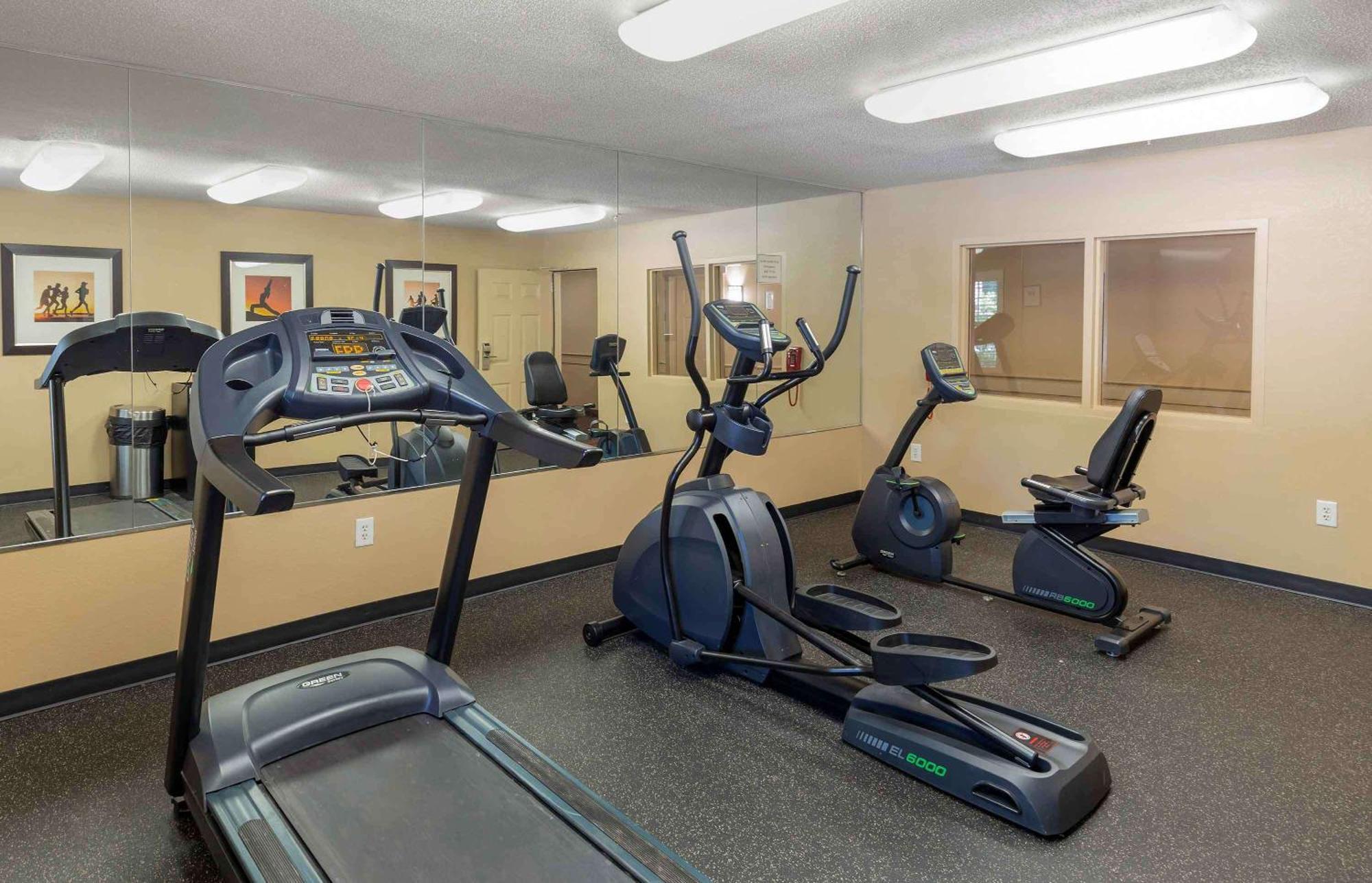 Extended Stay America Suites - Raleigh - Rtp - 4919 Miami Blvd Дарем Экстерьер фото