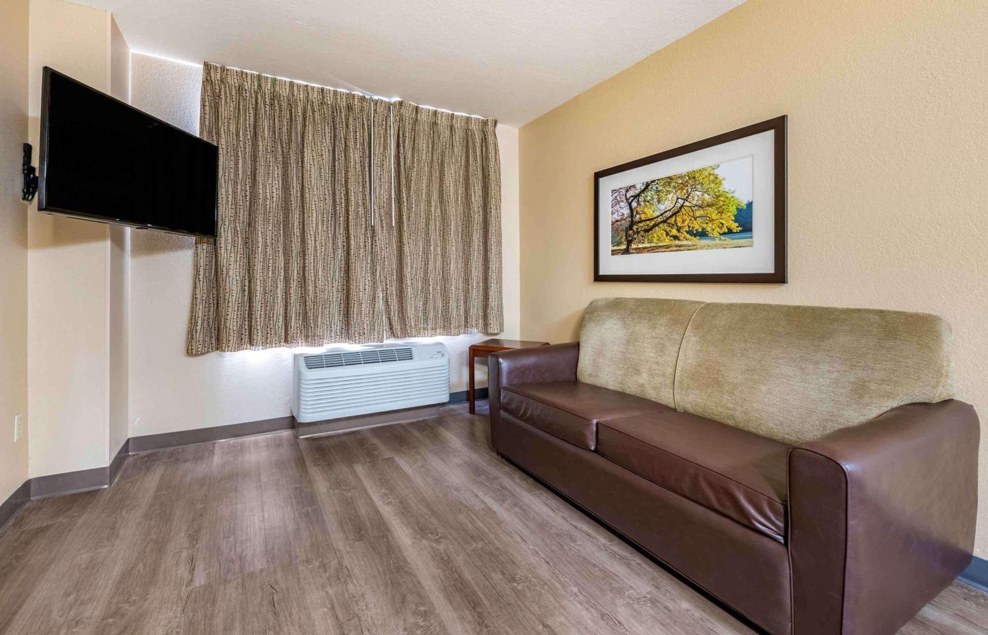 Extended Stay America Suites - Raleigh - Rtp - 4919 Miami Blvd Дарем Экстерьер фото