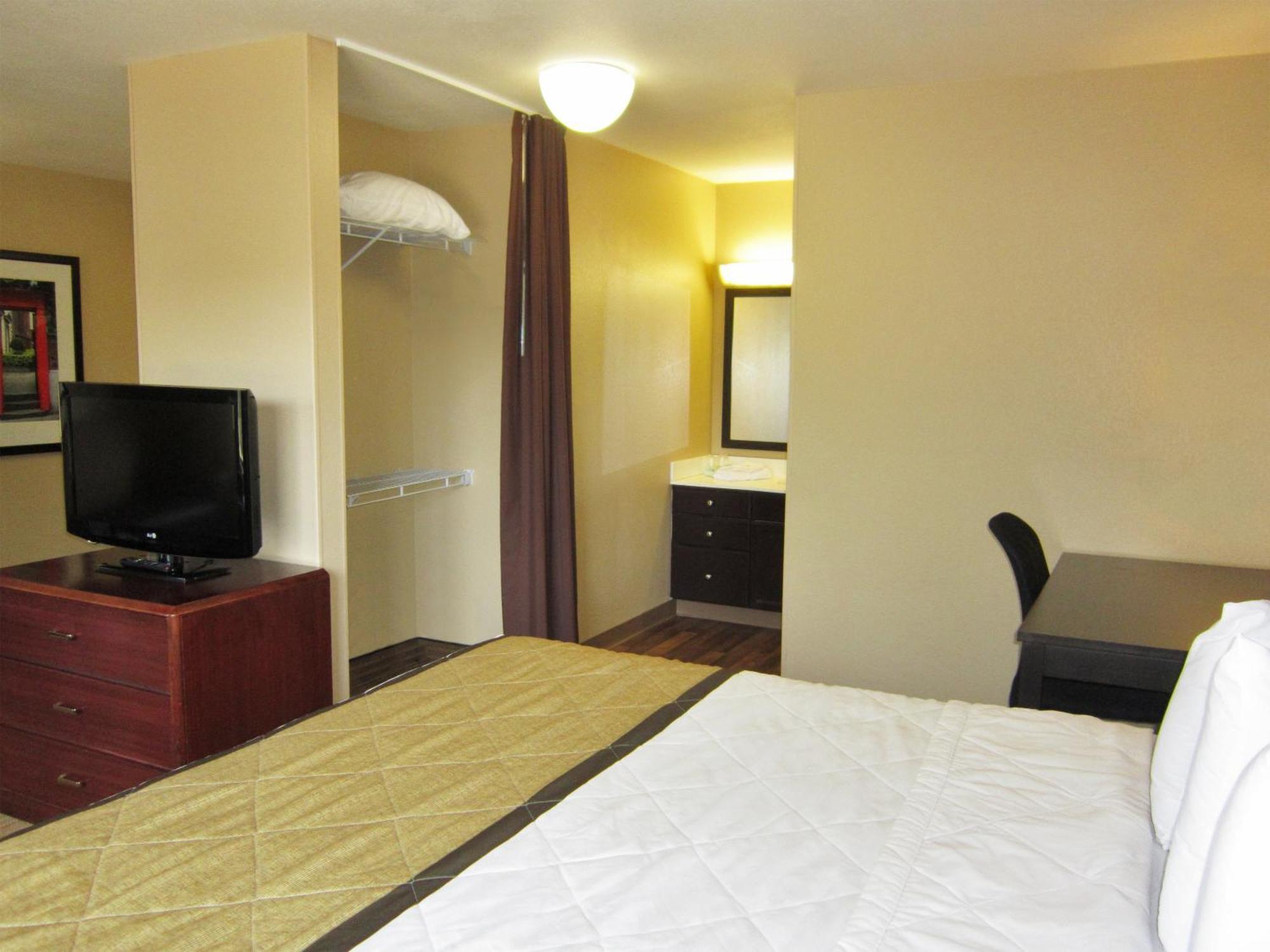 Extended Stay America Suites - Raleigh - Rtp - 4919 Miami Blvd Дарем Экстерьер фото